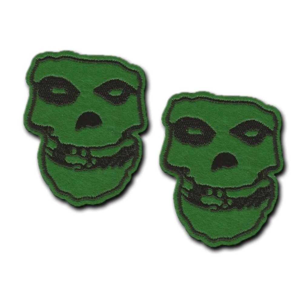 2 green skull badges easy iron on patches applique